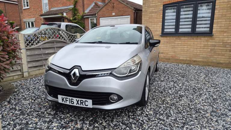 Renault, CLIO, Hatchback, 2016, Manual, 1461 (cc), 5 doors