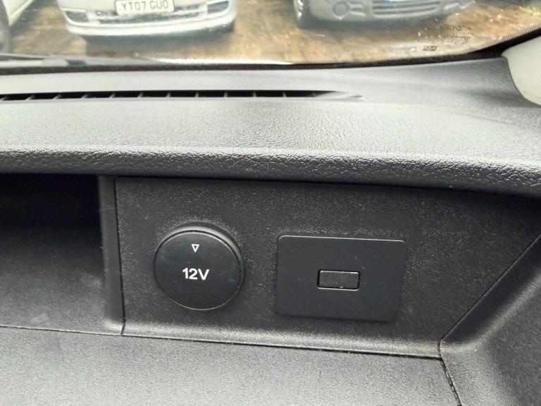 2018 Ford Transit Custom 2.0 TDCi 105ps Low Roof Van PANEL VAN DIESEL Manual