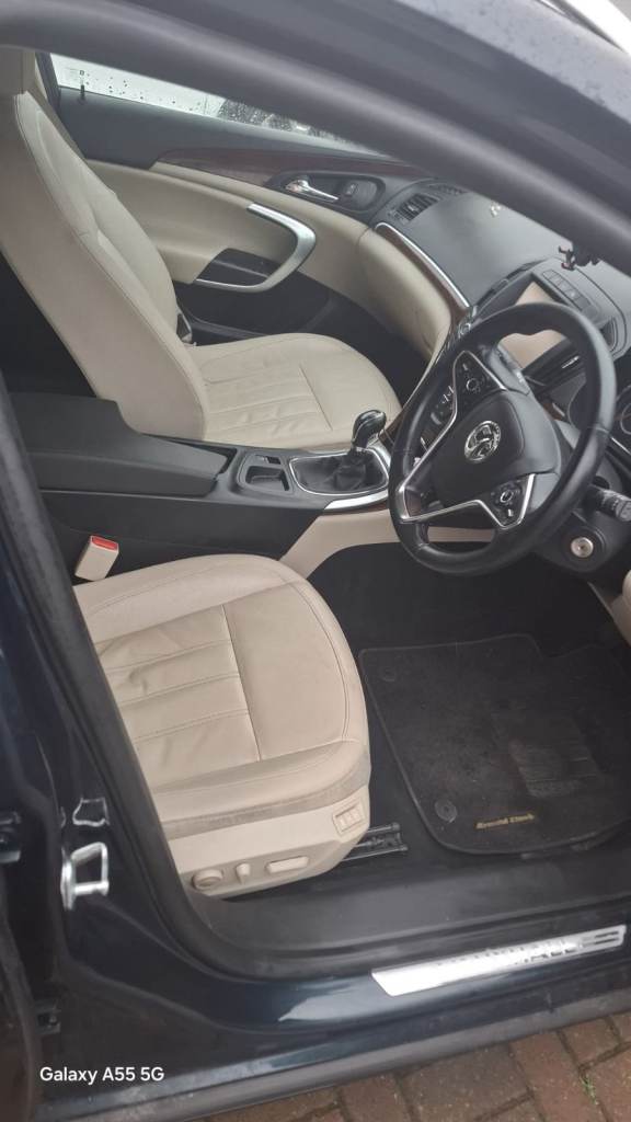 Vauxhall, INSIGNIA, Estate, 2016, Manual, 1598 (cc), 5 doors Leather Heated Seats, full