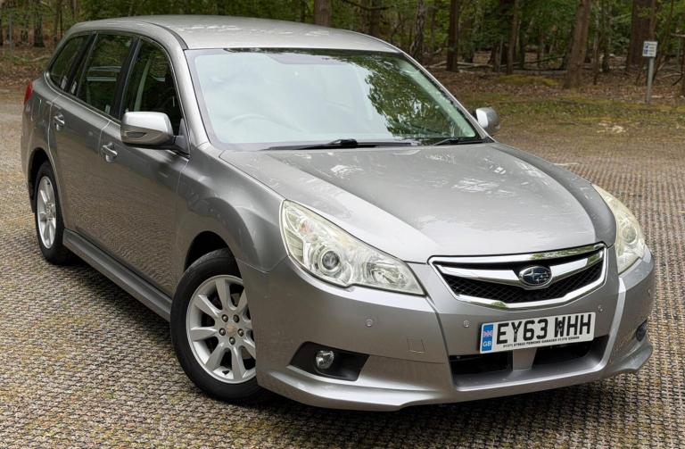 2013 Subaru Legacy 2.0i ES Nav Lineartronic 5dr ESTATE PETROL Automatic