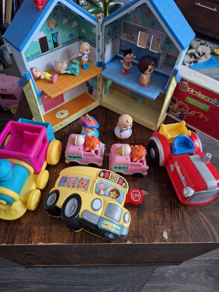 Cocomelon Toys Bundle – Playset, Bus, Car & Figures