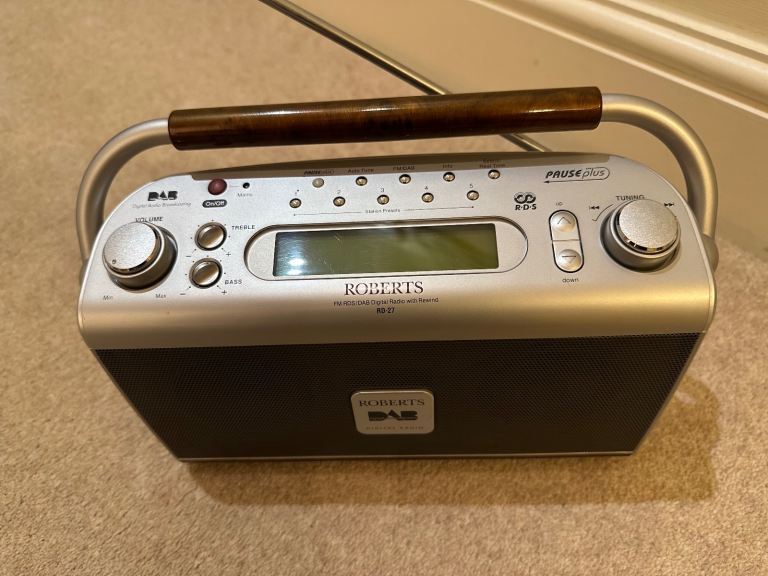 Roberts RD 27 Gemini DAB radio