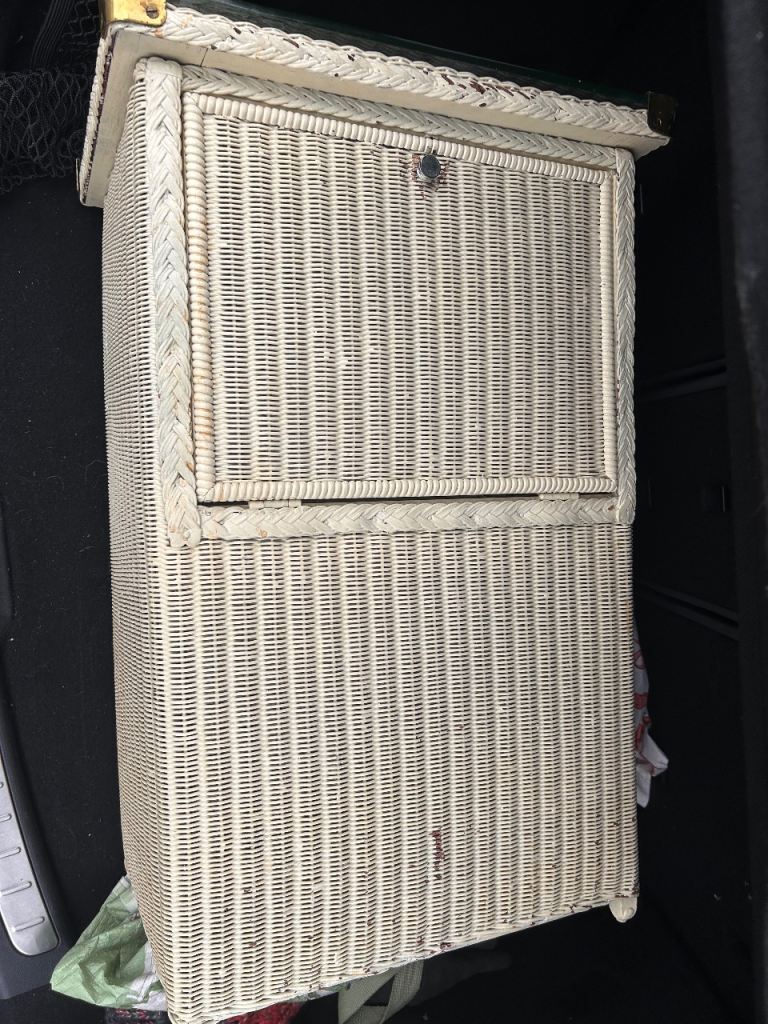 Vintage Lloyd Loom Laundry Basket / Storage Box - Cream