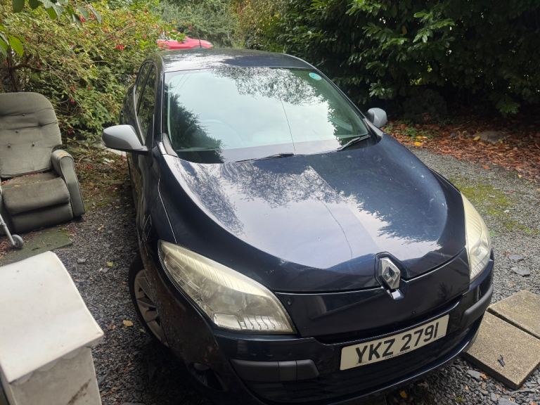 Renault Megane 1.6 I-Music VVT 100