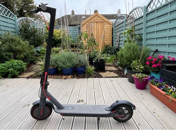 Xiaomi Mi Electric Scooter – Grey, Good Condition
