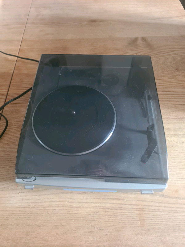 Bush MTT1 mini turntable