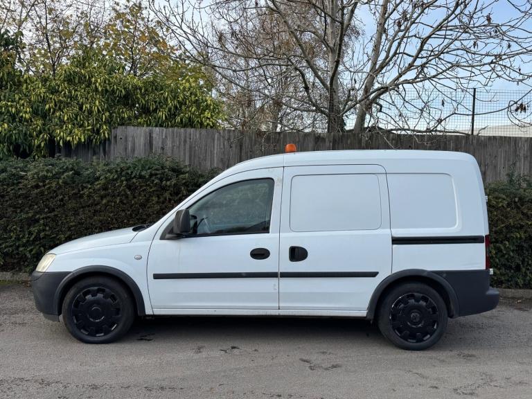 2008 Vauxhall Combo 2000 1.3CDTi 16V Van [75PS] CAR DERIVED VAN Diesel Manual