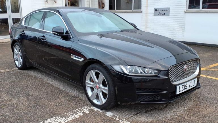 2019 Jaguar XE 2.0 Ingenium Portfolio 4dr Auto Saloon Petrol Automatic