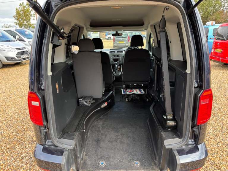 VOLKSWAGEN CADDY DRIVE FROM WHEELCHAIR ACCESSIBLE VEHICLE 1.4 TSI BlueMotion