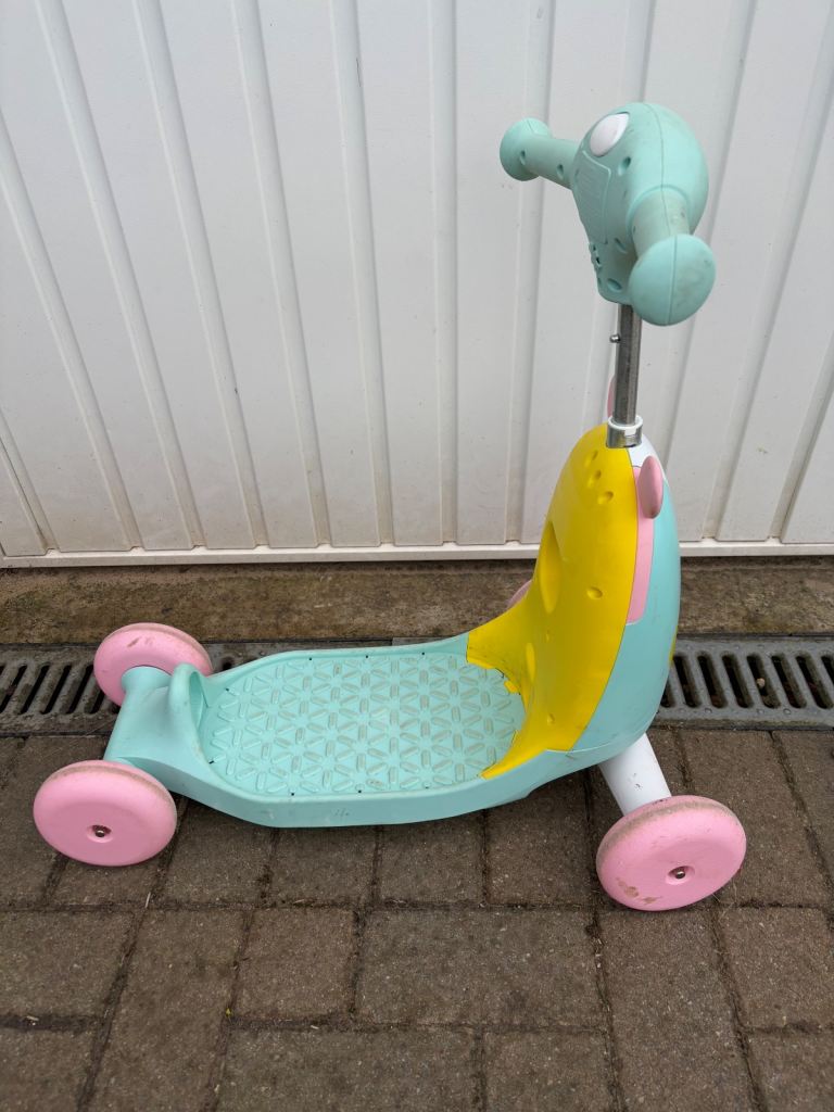 Skip Hop Zoo Unicorn 3in1 walker/ride on/scooter