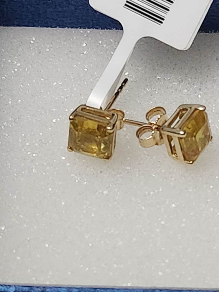 9CT Solitaire 6X6 Yellow Gold Earrings AA Grade Yellow Sapphire Stud Earrings 2.70 Ct 