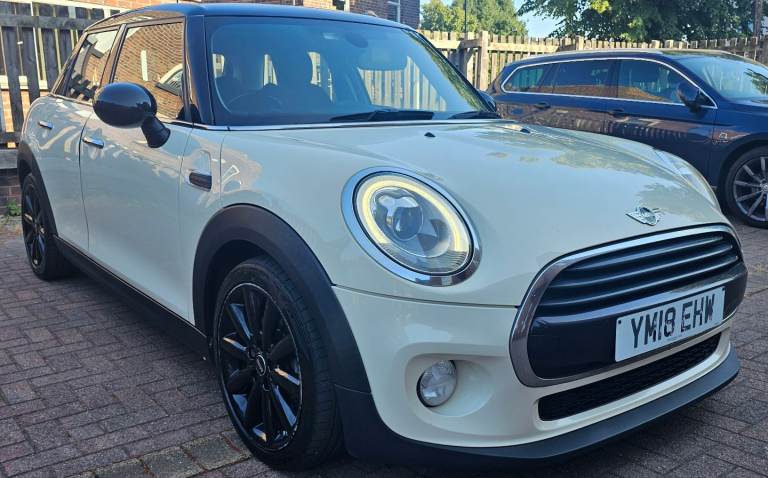 2018 MINI Cooper 1.5 Petrol 5 Door | 1 Owner | Full Service History | HPI Clear