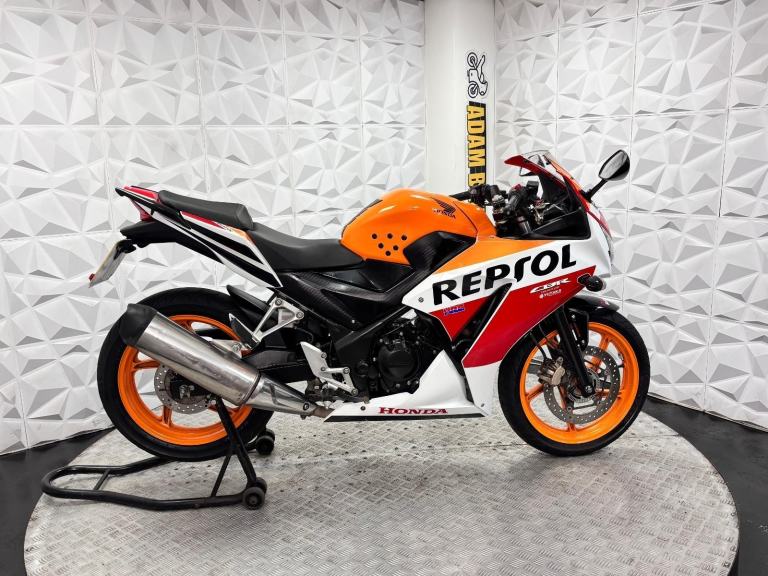 2017 Honda CBR300 | *WARRANTY PROVIDED*