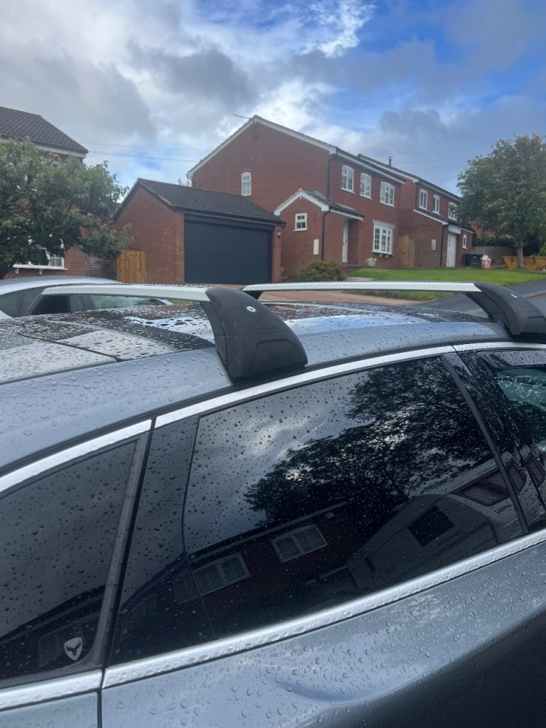 Volvo V40 roof rails bars 