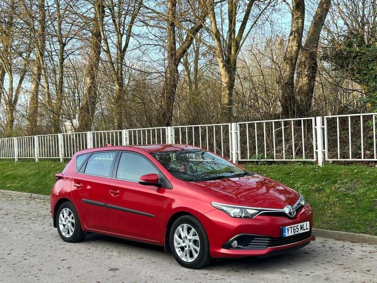  Toyota Auris 1.2 VVT-i Icon Euro 6 (s/s) 5dr Petrol Manual