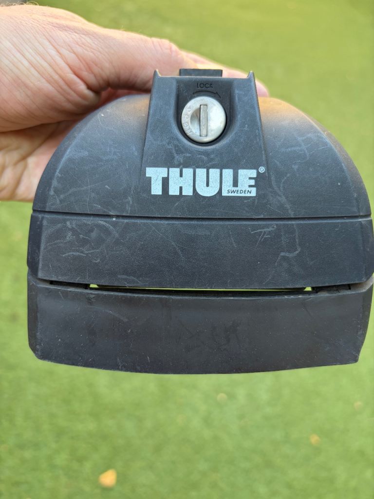 Thule roof racks for sale
