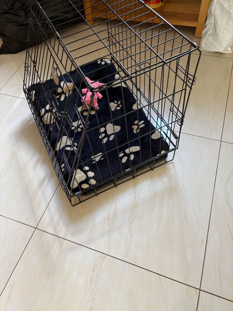 Dog cage/bed - hardly used