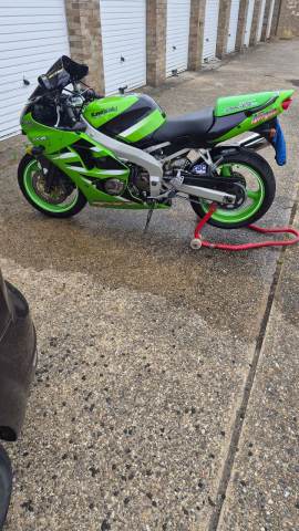Kawasaki, Ninja ZX 6, 2001, 599 (cc) | in Croxley Green