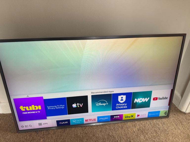 40 inch Samsung Smart TV