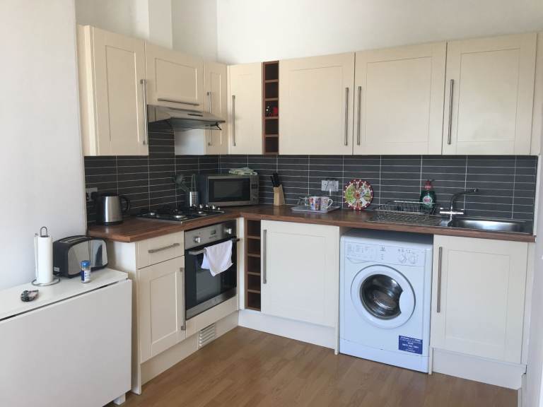 Tasteful, 1 bedroom, 3rd floor flat in the heart of Gorgie – available soon