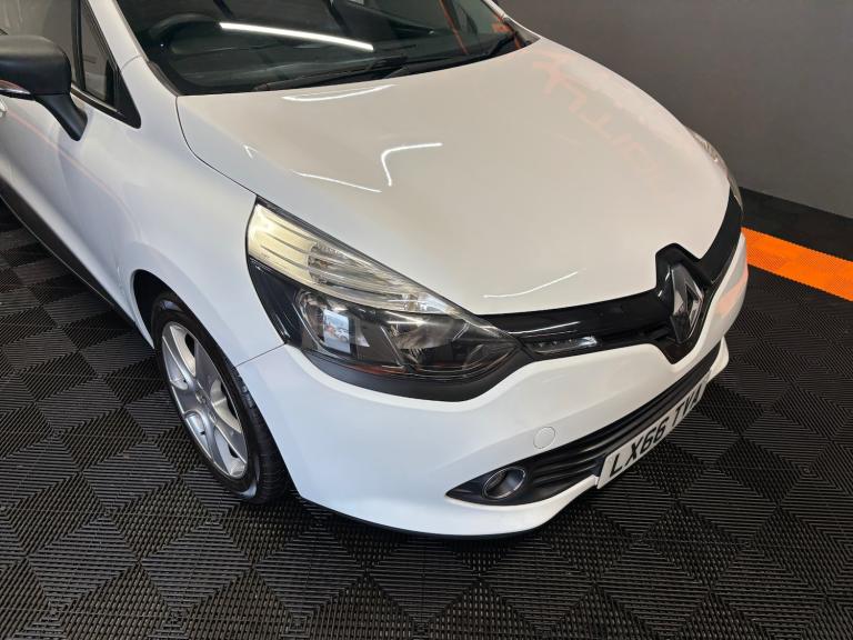 2016 Renault Clio 1.2 16V Play 5dr HATCHBACK Petrol Manual