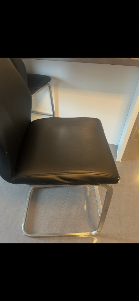 2x Stylish Black Breakfast Bar Stools with Brushed Steel Frames