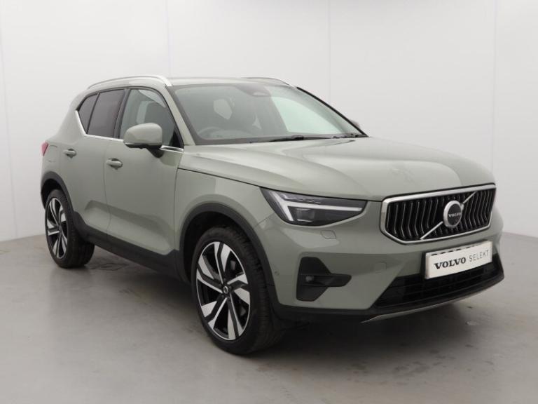 VOLVO XC40 2.0 B3P Ultra Dark 5dr Auto