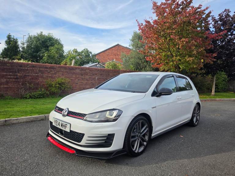 Volkswagen, GOLF, Hatchback, 2014, Manual, 1968 (cc), 5 doors