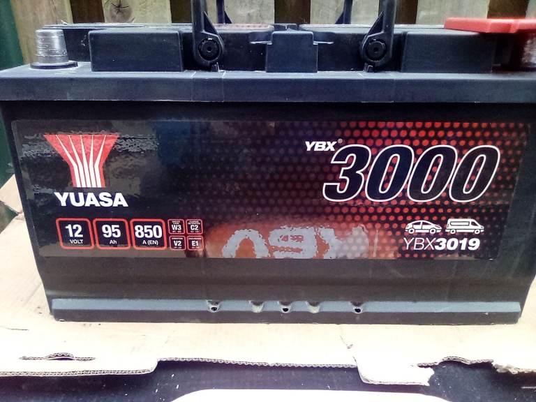 YUASA 3019 LARGE CAR/VAN BATTERY 95 AHR, 850 AMPS
