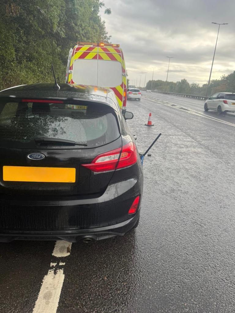 🚗 Fast Tyre Fitting & Roadside Help – 24/7 Nationwide