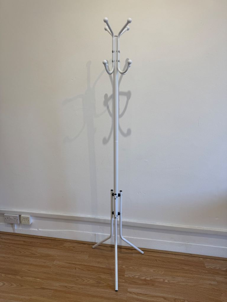 White Metal Coat Stand / Hall Tree – Excellent Condition