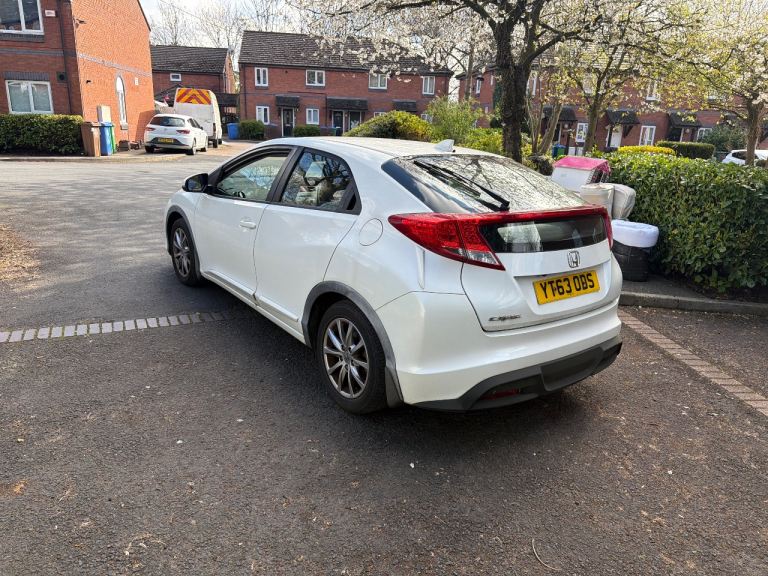 Honda civic 2.2i dtec ES