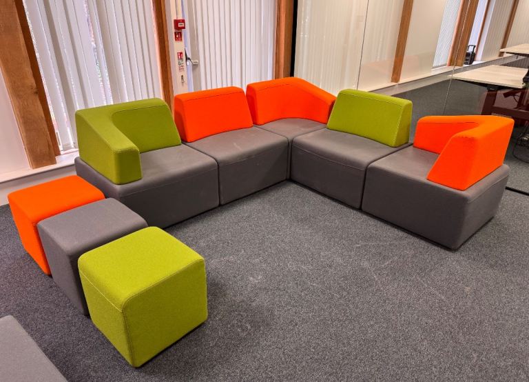 Steelcase B-Free Cube Office Reception Lounge Modular Seating / Chairs