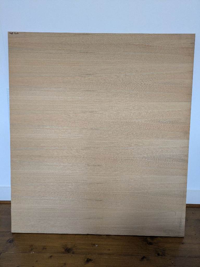 Oak veneered MDF