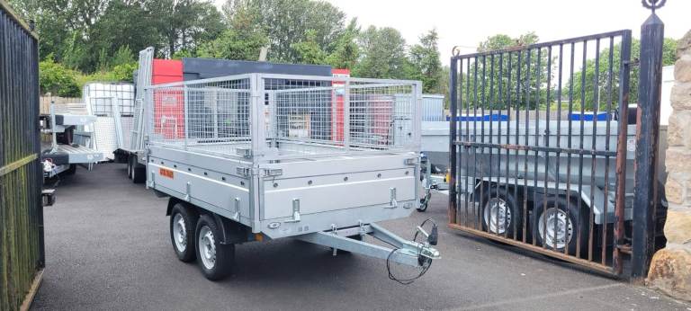 BRAND NEW 8,2ft x 5ft TWIN AXLE DROPSIDE NIEWIADOW TRAILER WITH 60CM MESH 750KG