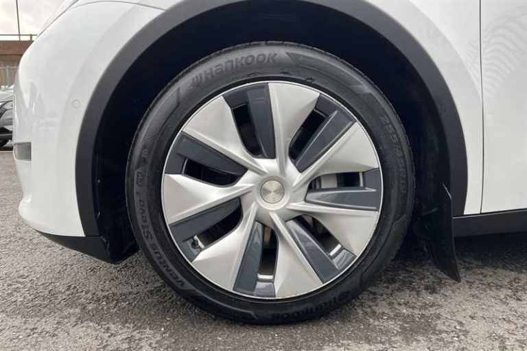 2022 Tesla Model Y Long Range AWD 5dr Auto MPV ELECTRIC Automatic