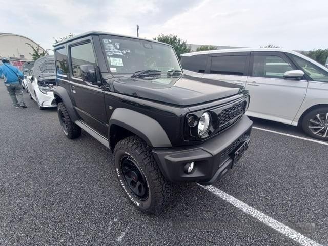 Suzuki jimny sierra 1.5 manual japanese import 6000 miles 2024 