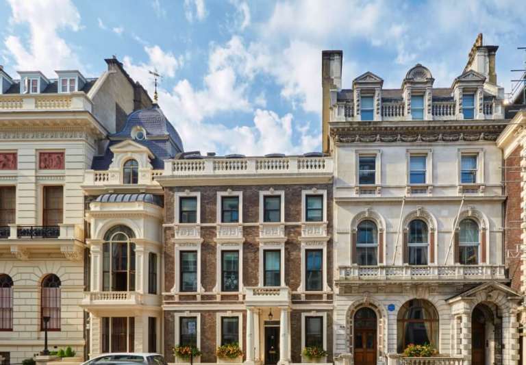 Private Offices From 2 to 65 Desks in St James's with All Inclusive Pricing SW1Y