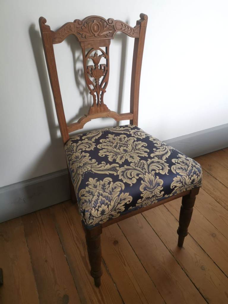 Antique Louis XVI Style French Wooden Chair Carved Navy Gold Damask Vintage