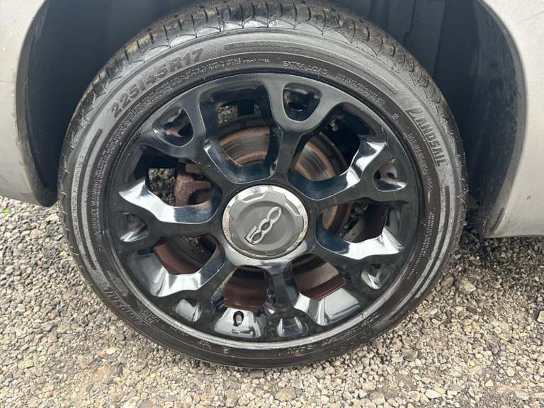 FIAT 500L 1.4 500l Trekking 1.4 95hp Trekking 2015