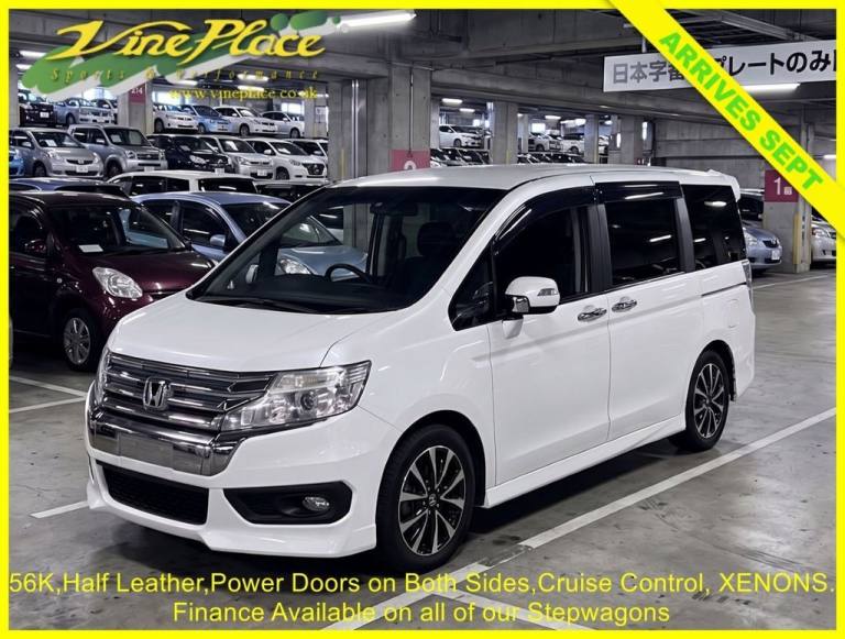 2013 Honda Stepwagon 2.0 Spada Z Cool Spirit,Auto, 8 Seats,56K. MPV Petrol Automatic