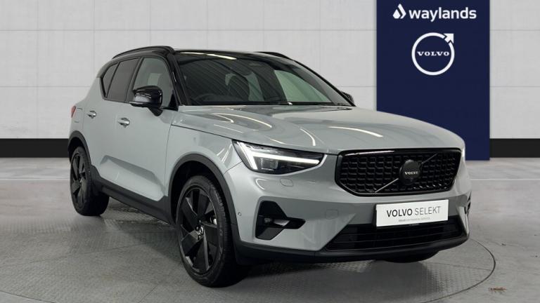 2025 Volvo XC40 B4 Black Edition Ultra, Mild hybrid Petrol(Panroof, Carplay, Harman Kardon) Estat...