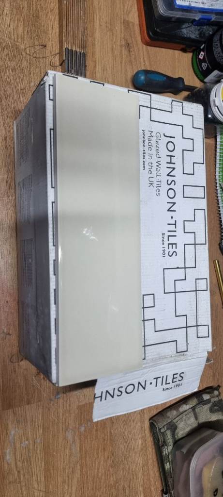 New Johnson Tiles Glazed Wall Tiles – White