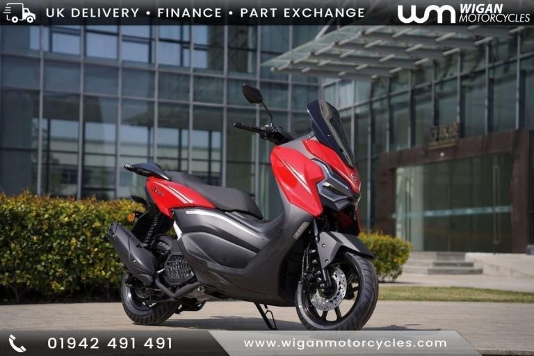 NEW MGB AMAX 125cc Automatic Scooter Learner Legal City Commuter Excellent MP...