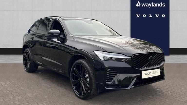 2025 Volvo XC60 Black Edition Plus, T6 AWD Plug-in hybrid, Electric/Petrol Estate Petrol Parallel...