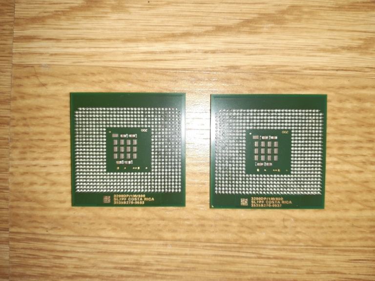 Two Intel Xeon SL7PF 3200DP 3.20GHz / 1MB / 800MHz FSB Socket 604 CPU Server