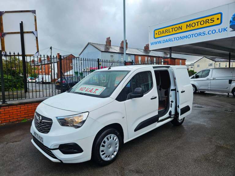 2020 Vauxhall Combo L1H1 2000 SPORTIVE S/S ( NO VAT) Panel Van Diesel Manual