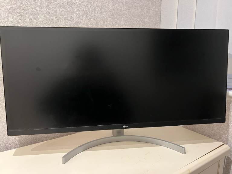 LG 34 inch Ultrawide Gaming monitor
