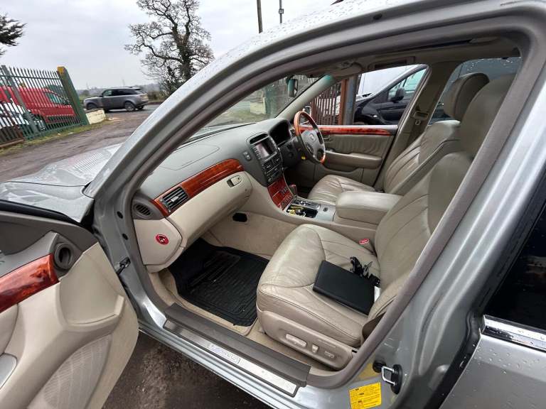 LEXUS LS 4.3 430 2002