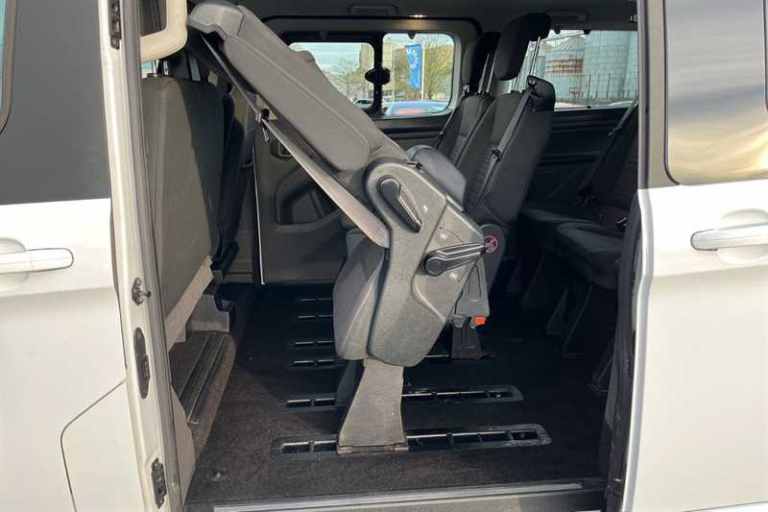 2022 Ford Tourneo Custom L2 320 Titanium 2.0 Diesel Automatic Start/Stop (130ps) Minibus Diesel A...